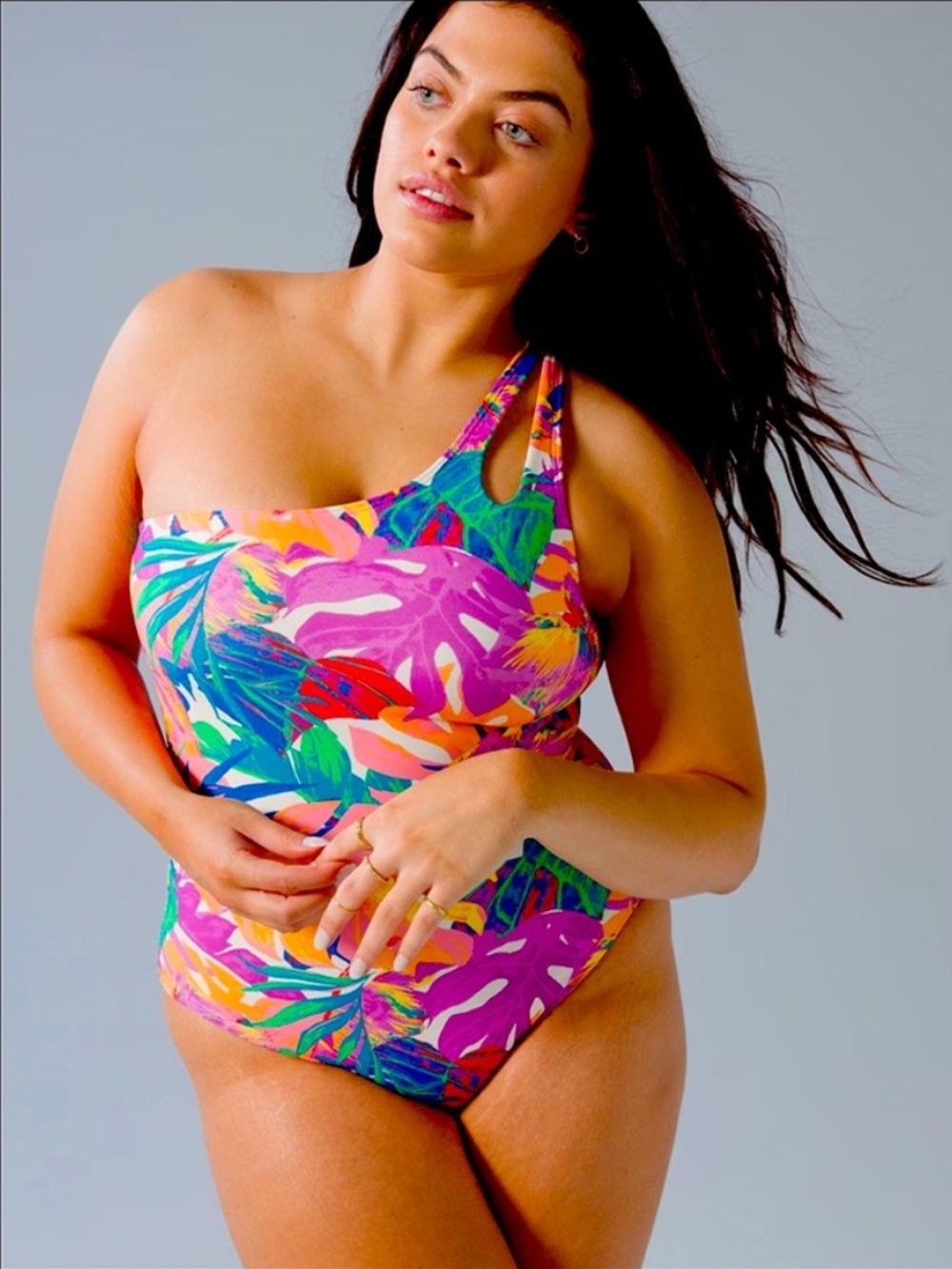 Soma One Shoulder Piece Swimsuit in Tropical Floral print. Size: 14